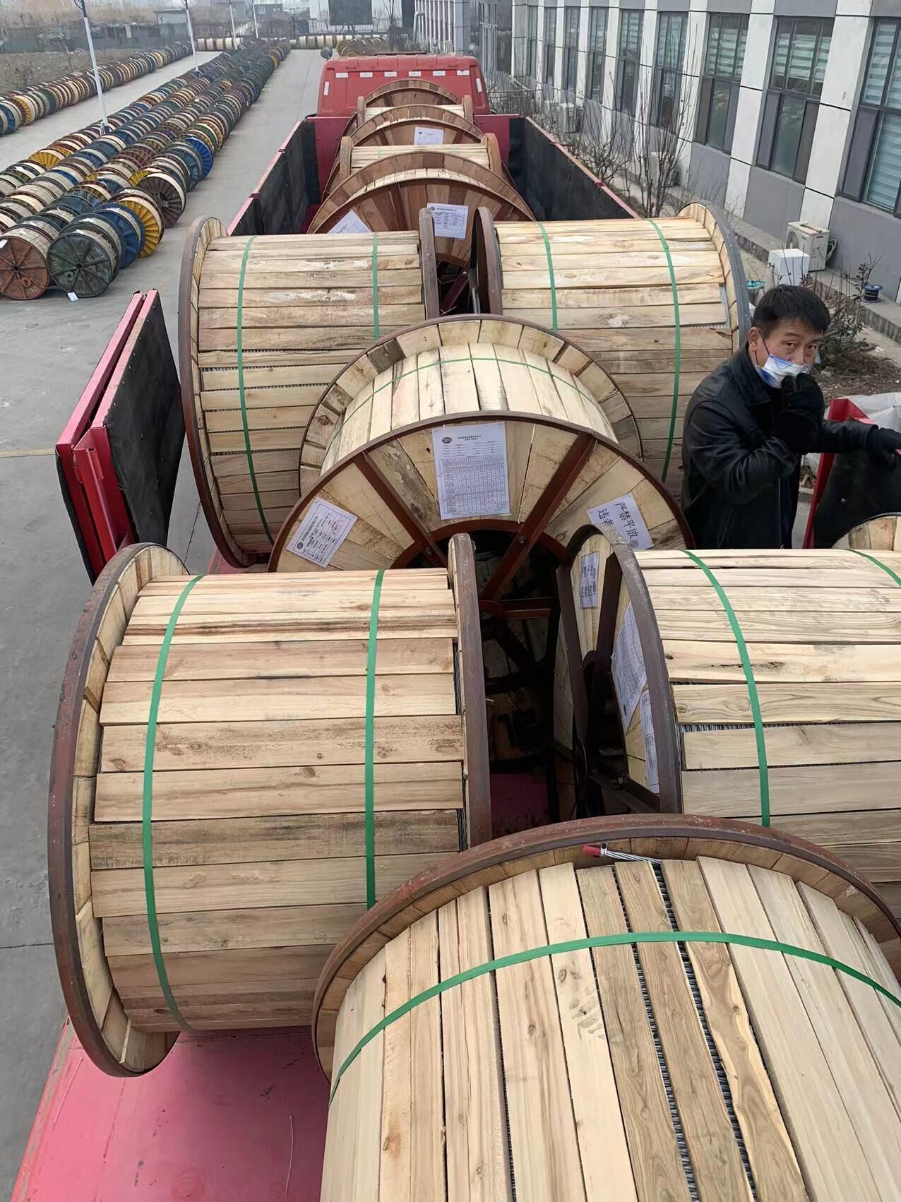 ADSS光缆,OPGW光缆,OPPC光缆,ADSS光缆价格,OPGW光缆厂家,光缆,电力光缆厂家,矿用光缆,湖南汉缆,湖南汉缆通信科技有限公司